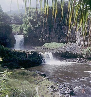 HAWAII037_r.jpg