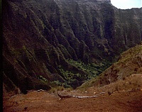 HAWAII077_r.jpg