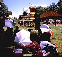 Dateiname=bali45_l.jpg
Dateigröße=679KB
Abmessungen: 1254x1158
hinzugefügt am: 02. Juni 2021 bali45_l.jpg