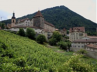 Dateiname=Chur_03.jpg
Dateigröße=380KB
Abmessungen: 1024x771
hinzugefügt am: 08. Juni 2018 Chur_03.jpg