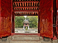 Temple_of_Literature2C_Hanoi02.jpg