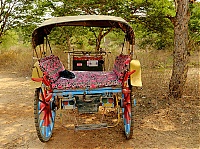Dateiname=Bagan_11.jpg
Dateigröße=438KB
Abmessungen: 1024x767
hinzugefügt am: 08. Juni 2018 Bagan_11.jpg