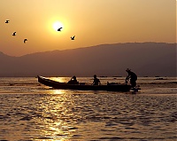 Dateiname=InleLake_50.jpg
Dateigröße=310KB
Abmessungen: 1024x818
hinzugefügt am: 08. Juni 2018 InleLake_50.jpg