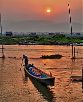 Dateiname=InleLake_52.jpg
Dateigröße=499KB
Abmessungen: 835x1024
hinzugefügt am: 08. Juni 2018 InleLake_52.jpg