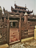 Mandalay_01_Shwenandaw_Kyaung_Temple.jpg