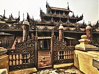 Dateiname=Mandalay_02_Shwenandaw_Kyaung_Temple.jpg
Dateigröße=351KB
Abmessungen: 1024x763
hinzugefügt am: 08. Juni 2018 Mandalay_02_Shwenandaw_Kyaung_Temple.jpg