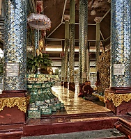 Dateiname=Shwedagon_Pagoda_07.jpg
Dateigröße=569KB
Abmessungen: 966x1024
hinzugefügt am: 08. Juni 2018 Shwedagon_Pagoda_07.jpg