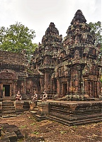 Baneay_Srei_01.jpg