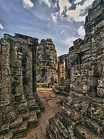 Bayon_06.jpg