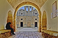 Arkadi_monastery31_ji.jpg