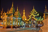 004_Burma_2014_Shwedagon_ji.jpg