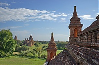 1075_Burma_Bagan_ji.jpg