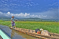 140_Burma_Inle_Lake_ji.jpg