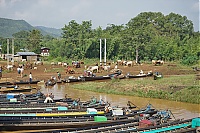 Dateiname=144_Burma_Inle_Lake_ji.jpg
Dateigröße=789KB
Abmessungen: 1798x1200
hinzugefügt am: 04. April 2021 144_Burma_Inle_Lake_ji.jpg