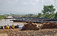 186_Burma_Inle_Lake_ji.jpg