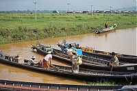 Dateiname=194_Burma_Inle_Lake_ji.jpg
Dateigröße=586KB
Abmessungen: 1798x1200
hinzugefügt am: 04. April 2021 194_Burma_Inle_Lake_ji.jpg