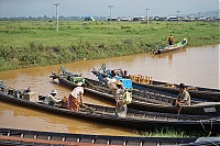 194_Burma_Inle_Lake_ji.jpg