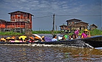 211_Burma_Inle_Lake_ji.jpg