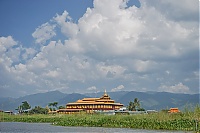 Dateiname=233_Burma_Inle_Lake_ji.jpg
Dateigröße=312KB
Abmessungen: 1798x1200
hinzugefügt am: 04. April 2021 233_Burma_Inle_Lake_ji.jpg