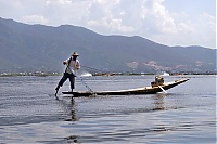 252_Burma_Inle_Lake_ji.jpg