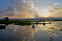 304_Burma_Inle_Lake_ji.jpg