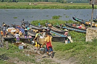 390_Burma_Inle_Lake_ji.jpg