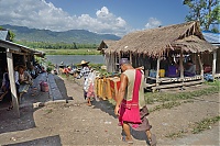 394_Burma_Inle_Lake_ji.jpg