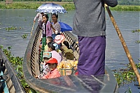 400_Burma_Inle_Lake_ji.jpg