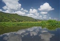 414_Burma_Inle_Lake_ji.jpg