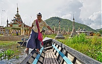 523_Burma_Inle_Lake_ji.jpg