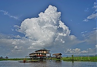 571_Burma_Inle_Lake_ji.jpg