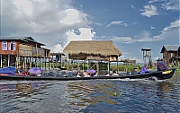 589_Burma_Inle_Lake_ji.jpg