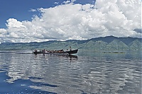 684_Burma_Inle_Lake_ji.jpg