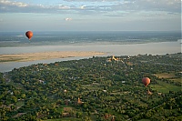 750_Burma_Bagan_ji.jpg