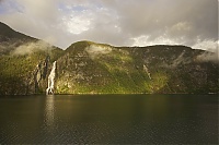 Dateiname=Norwegen_185_ji.jpg
Dateigröße=588KB
Abmessungen: 1800x1201
hinzugefügt am: 15. Januar 2020 Norwegen_185_ji.jpg