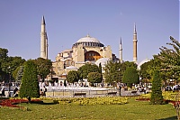 Dateiname=Istanbul_010_ji.jpg
Dateigröße=417KB
Abmessungen: 1200x801
hinzugefügt am: 23. Dezember 2019 Istanbul_010_ji.jpg
