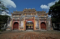 Dateiname=2017_02_Vietnam_125_Hue_Imperial_ji.jpg
Dateigröße=733KB
Abmessungen: 1600x1068
hinzugefügt am: 25. Januar 2020 2017_02_Vietnam_125_Hue_Imperial_ji.jpg